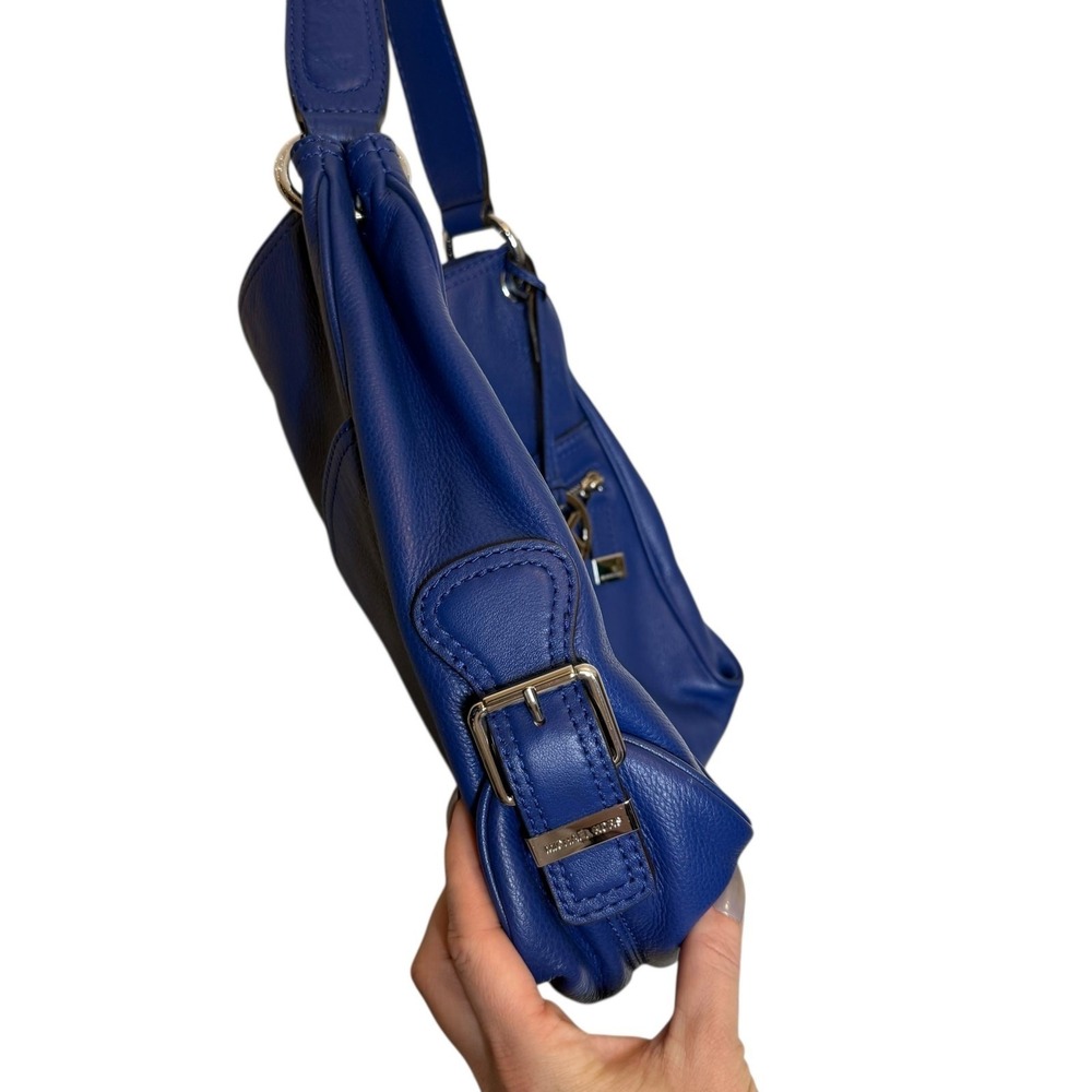 Michael Kors Layton Hobo Bag Pebbled Leather Blue - Picture 4 of 10